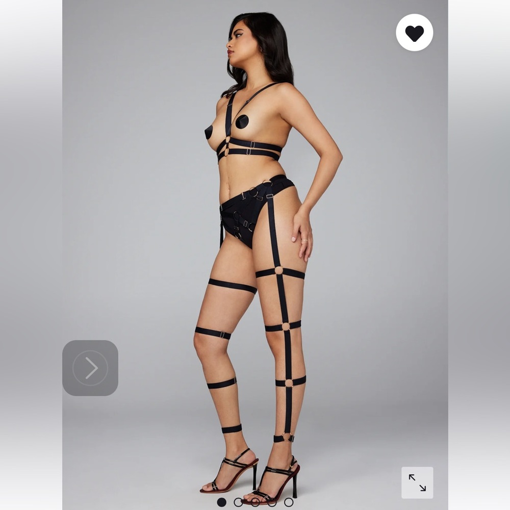 Savage X Fenty  Black Caviar Wild rRide Chest & Leg Harness